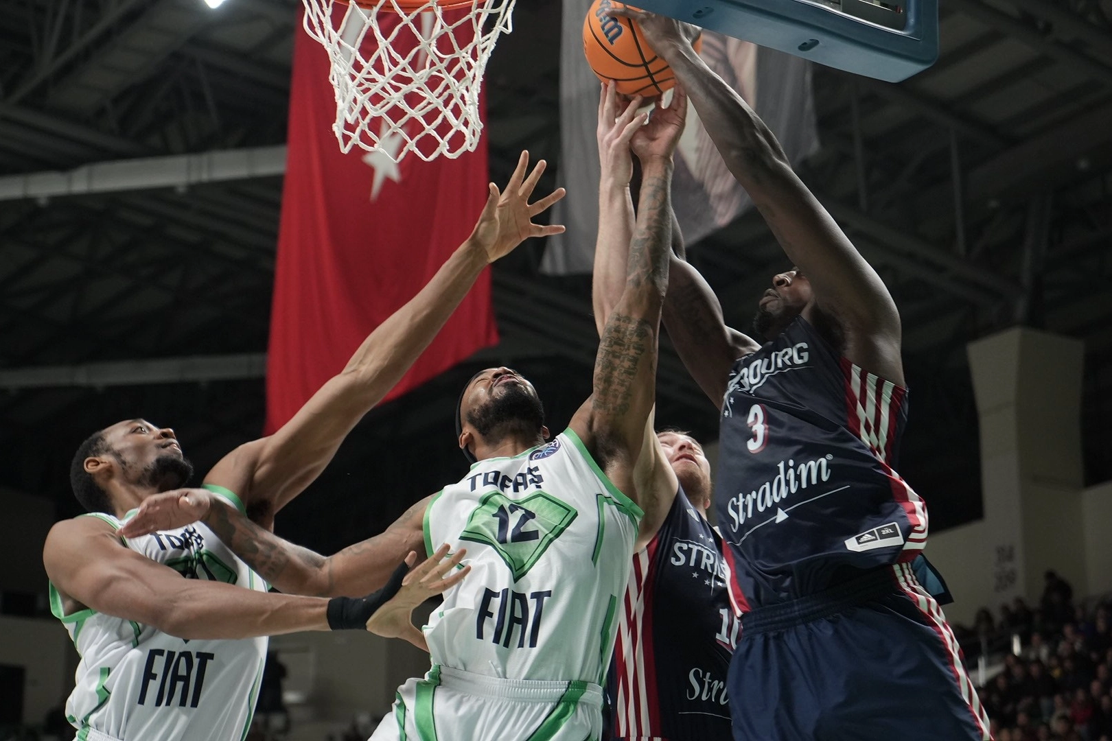 Tofaş, Basketbol Şampiyonlar Ligi'nde SIG Strasbourg'u 93-71 yendi