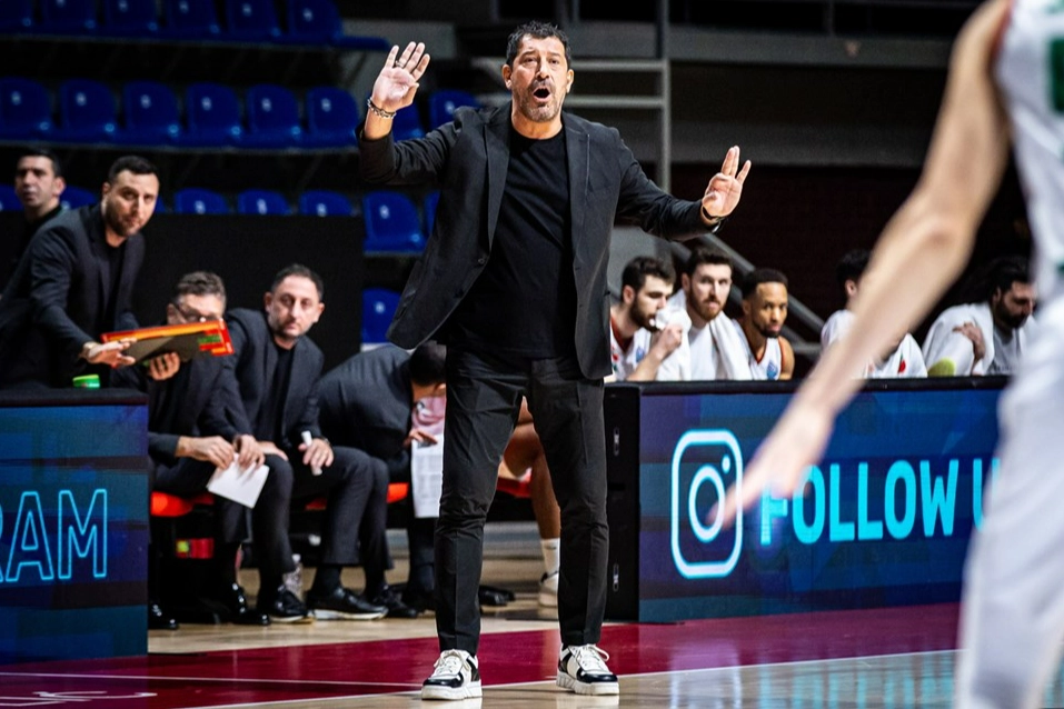 Pınar Karşıyaka, Hapoel Jerusalem'e kaybetti