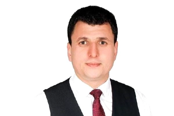AK Parti Manisa Köprübaşı Belediye Başkan adayı Regaip Topuz kimdir? haberinin görseli