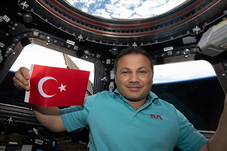 Alper Gezeravcı uzaydan ne zaman dönecek? haberinin görseli