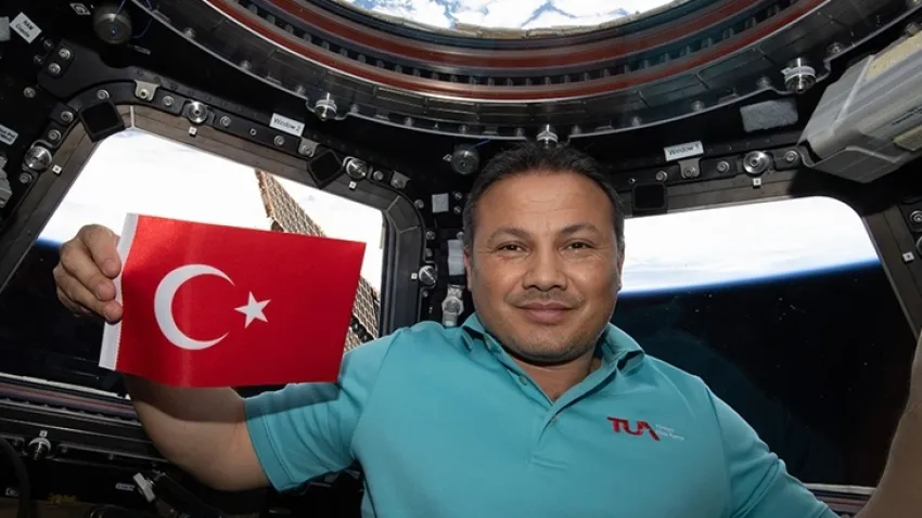 Alper Gezeravcı uzaydan ne zaman dönecek? haberinin görseli