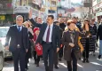 Başkan Adil Kırgöz’ün ilçe ziyareti mitinge dönüştü