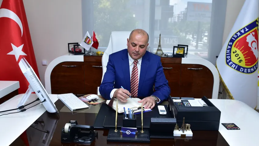 Dernek Başkanı Pala: Taksicilerin güvenliği için kabinli araç şart haberinin görseli
