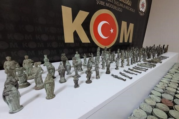 Elazığ'da tarihi eser kaçakçılarına ağır darbe haberinin görseli