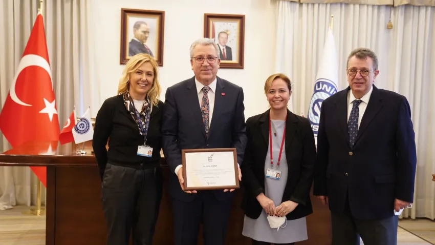 EÜ'de kanser tanı ve tedavisi için farkındalık etkinliği haberinin görseli