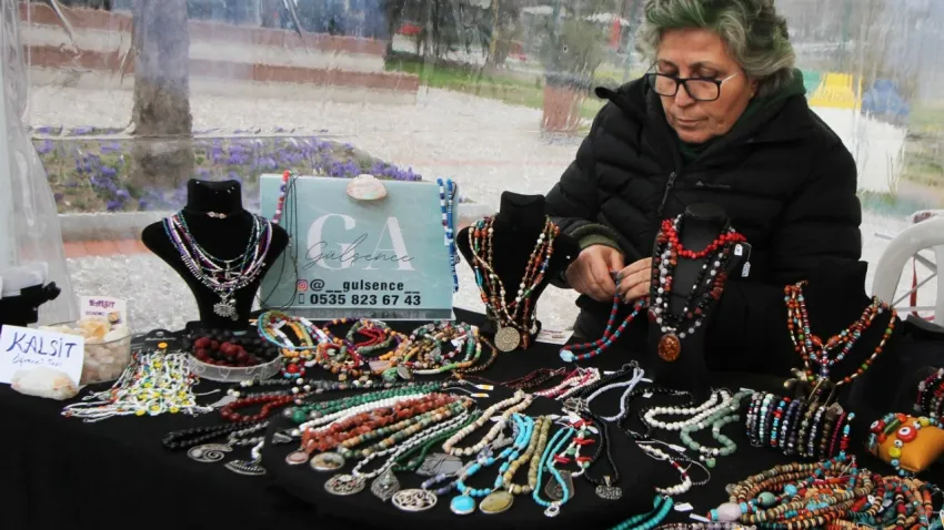 Karşıyaka’da Sevgililer Günü Pazarı kuruluyor