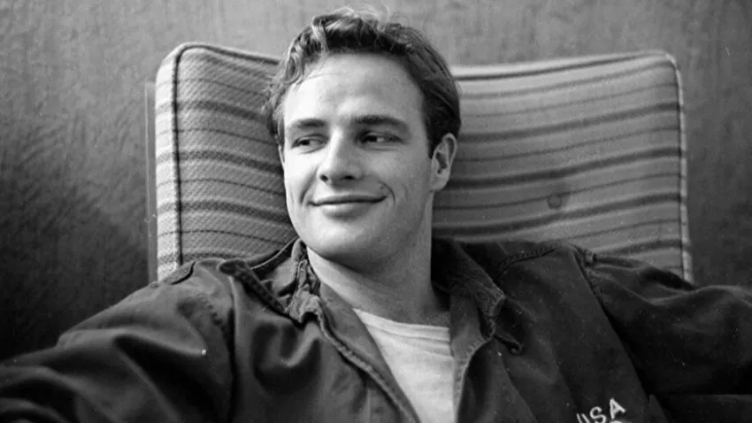 Marlon Brando kimdir? Marlon Brando Oscar ödülünü neden reddetti? haberinin görseli