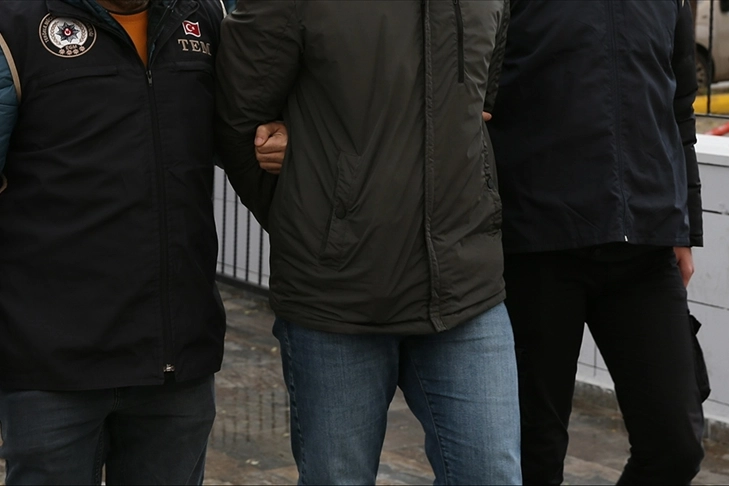 MİT ve emniyetten ortak operasyon: MOSSAD’a bilgi sağlayan şüphelilere ağır darbe haberinin görseli