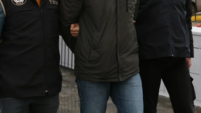MİT ve emniyetten ortak operasyon: MOSSAD’a bilgi sağlayan şüphelilere ağır darbe haberinin görseli