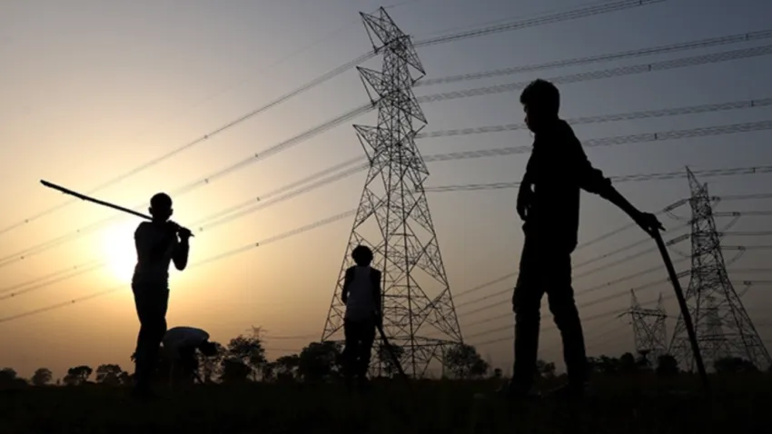 Telefonlarınız şarjsız kalmasın! Uşak'ta beklenen büyük kesinti!