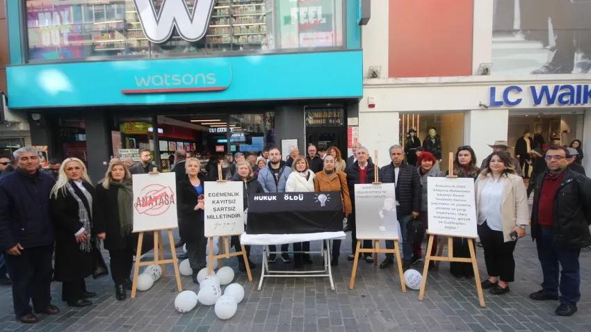 Chp Karşıyaka’da Can Atalay için eylem