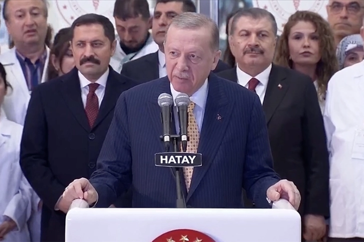 Cumhurbaşkanı Erdoğan Hatay’da hastane açılışında: Amacımız depremzede şehirlerimizi yeniden ayağa kaldırmaktır