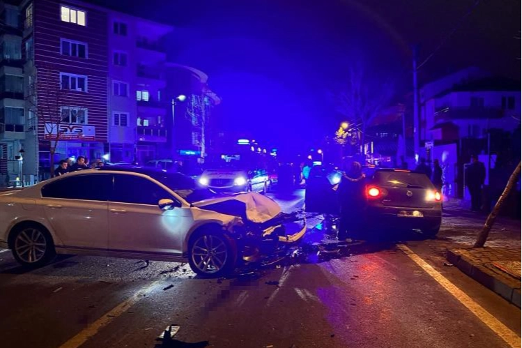 Bolu'da trafik kazası: Yaralılar var