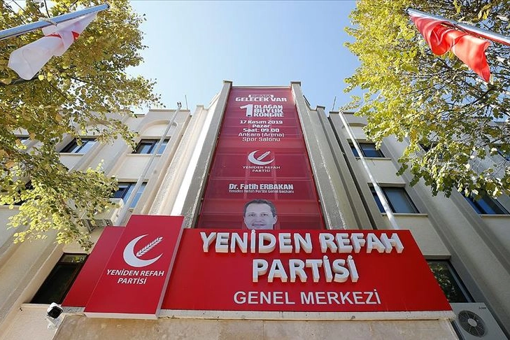 Yeniden Refah Partisi İzmir  adaylarını açıkladı