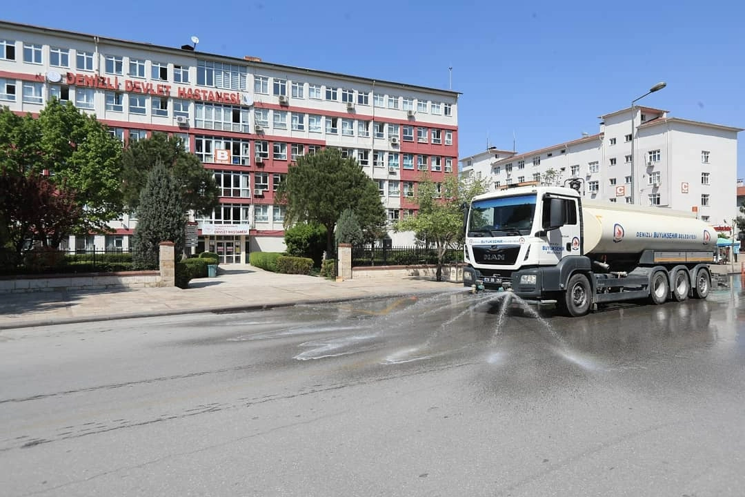 4 bebeğini de doğumdan sonra hastanede terk etti! Anne için istenen ceza belli oldu haberinin görseli
