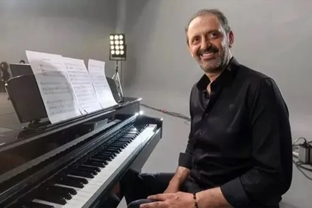 AK Parti İstanbul milletvekili ve piyanist Yücel Arzen Hacıoğulları kimdir? haberinin görseli