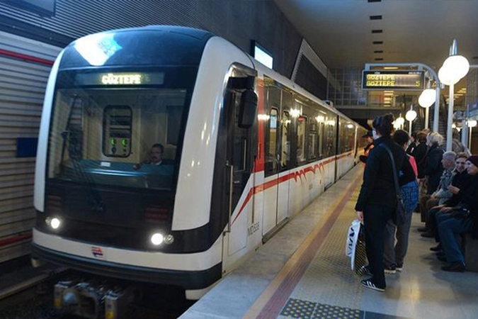 Metro kullanacaklar dikkat! Yarından itibaren sefer saatleri değişiyor