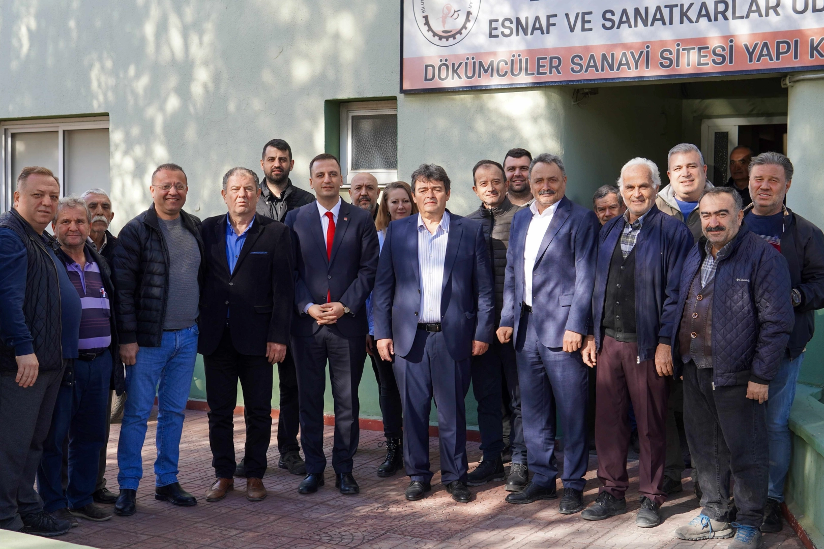 Güçlü Bornova'yı kurmanın yolu güçlü sanayiden geçer