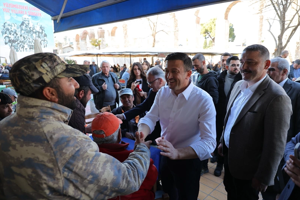 AK Parti İzmir Büyükşehir Belediye Başkan adayı Hamza Dağ, Selçuk'ta haberinin görseli