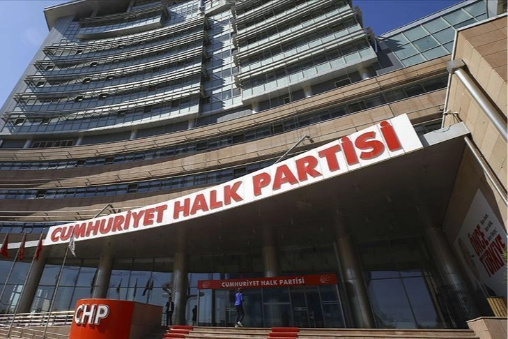 CHP teşkilatında toplu istifa