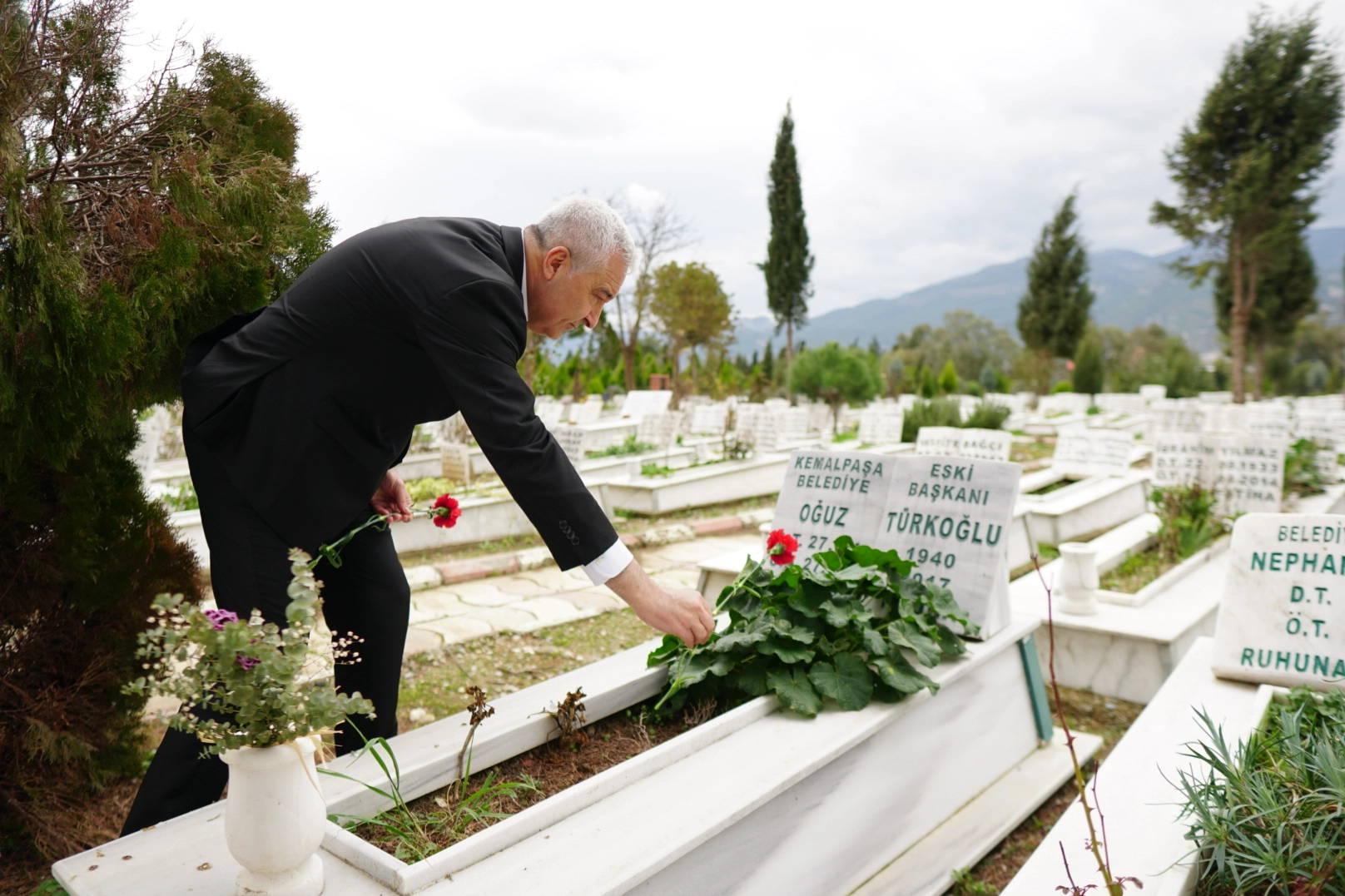 CHP’li Mehmet Türkmen, eski başkanları unutmadı