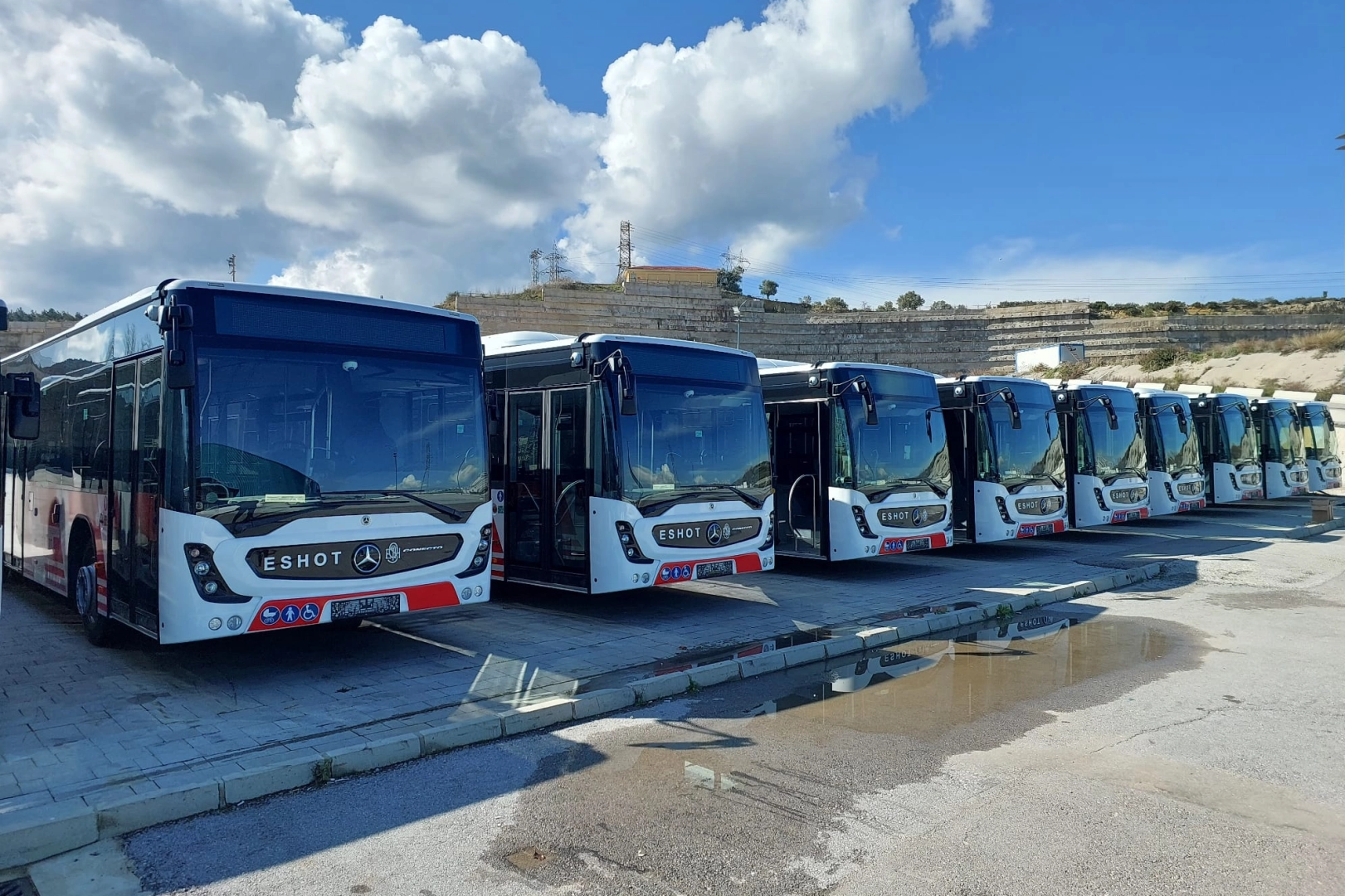 İzmir haber: Toplu ulaşım filosuna 23 otobüs daha!