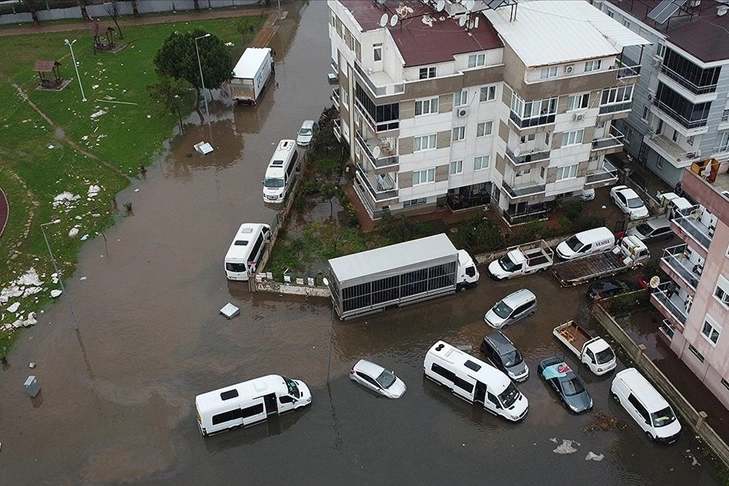 AFAD açıkladı: 3 bin 862 binada su baskını meydana geldi