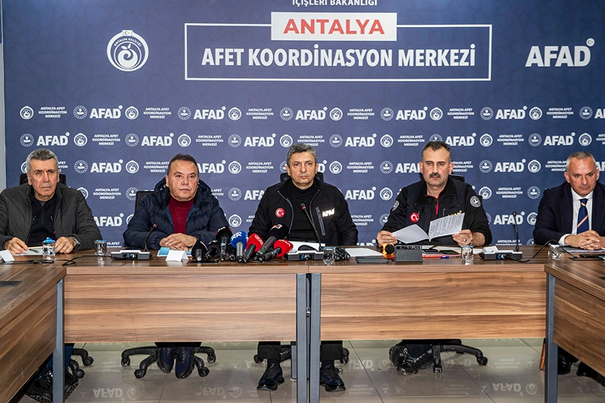 Antalya’da 66 aile TSK'ya misafir oldu haberinin görseli