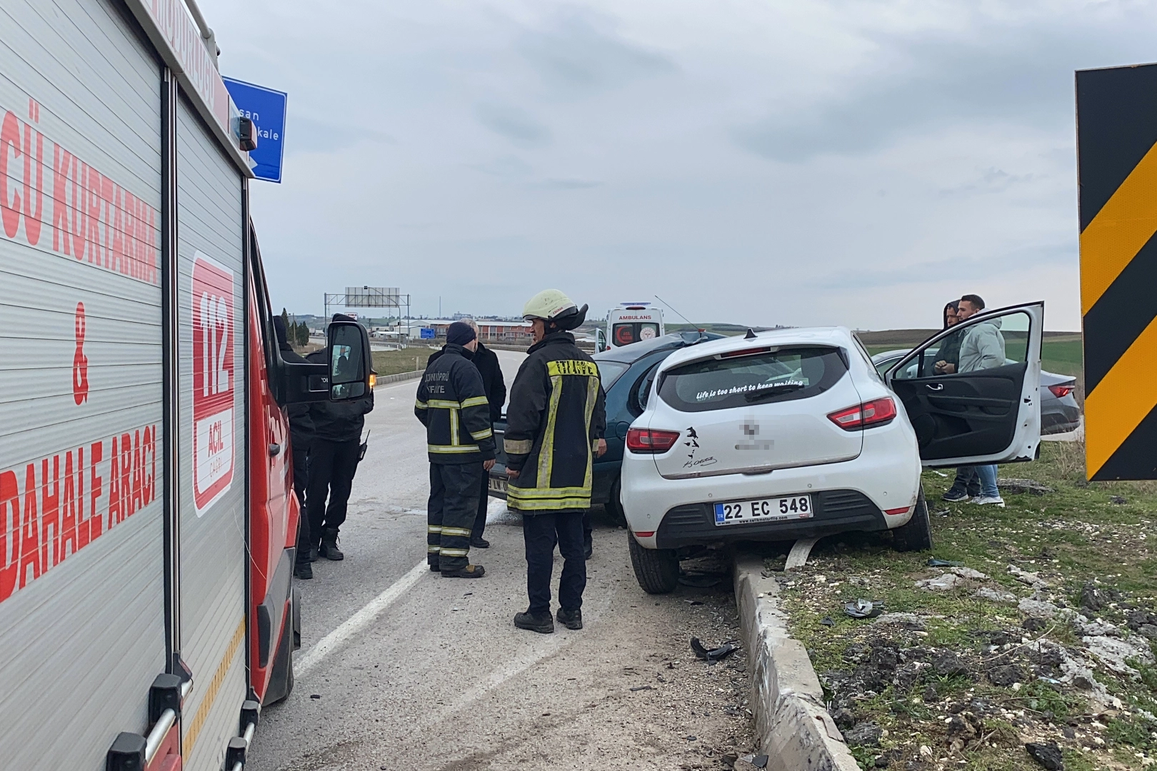 Edirne'de trafik kazası: İki otomobil çarpıştı