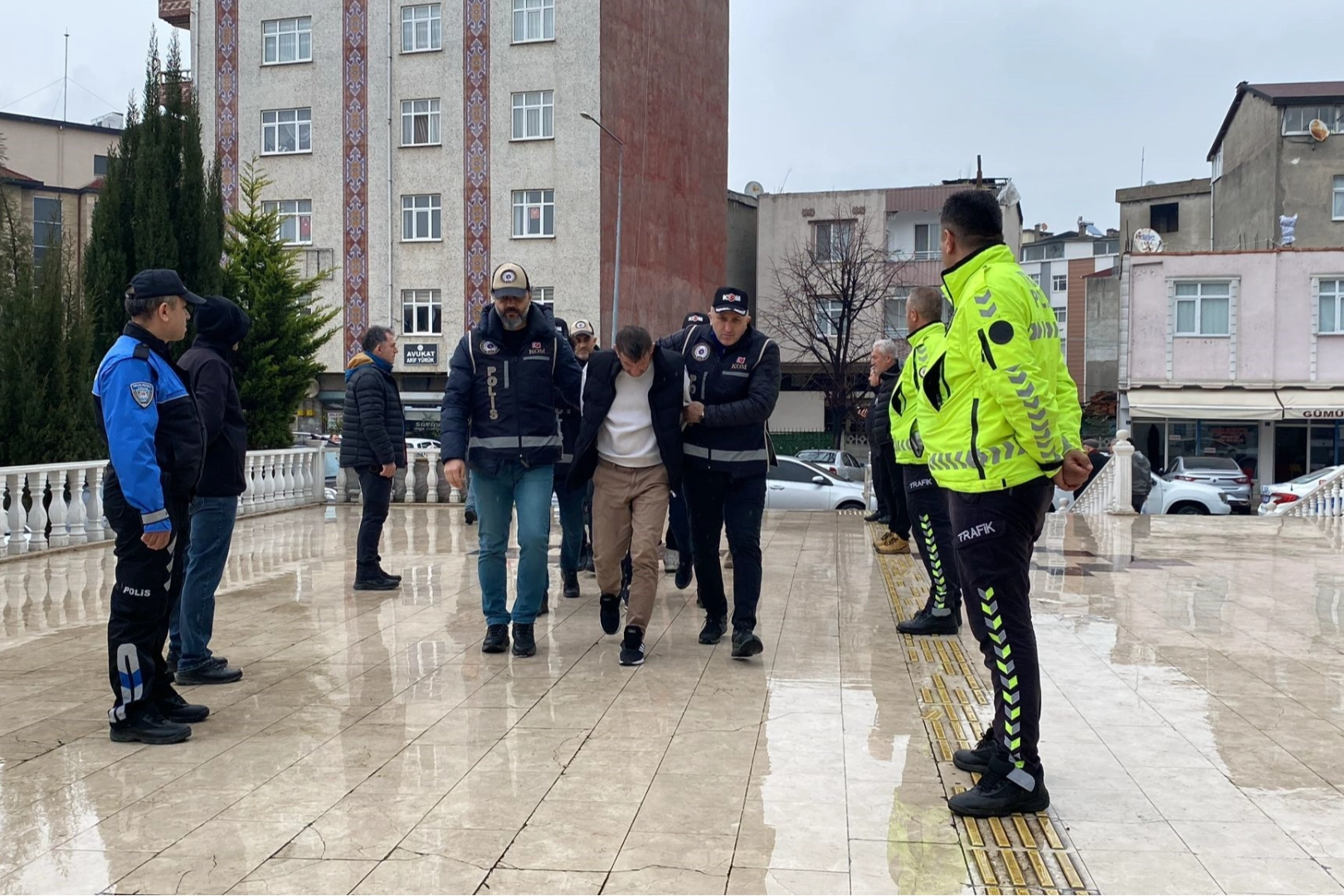 Ordu'da bir otele silahlı saldırı: 3 tutuklama haberinin görseli