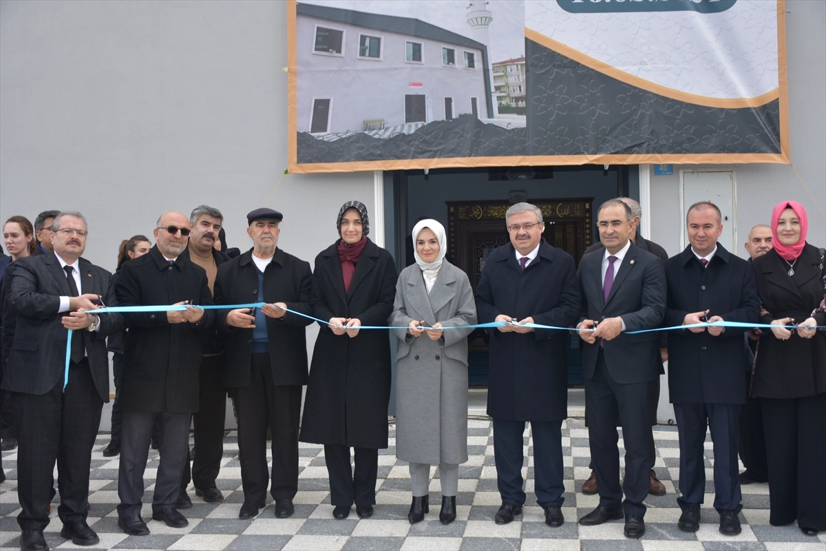 Mahinur Özdemir Göktaş, Afyonkarahisar'da