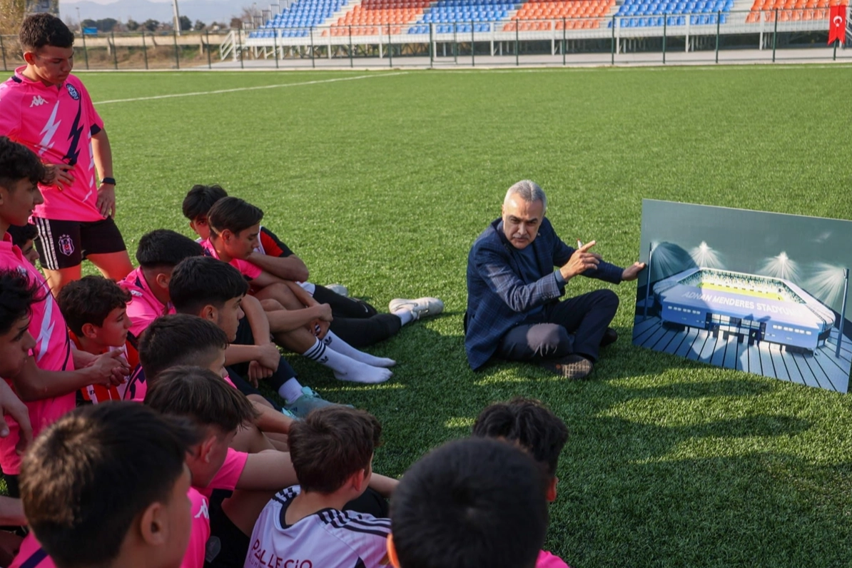 AK Parti Aydın Büyükşehir Belediye Başkanı adayı Savaş, amatör sporcularla buluştu