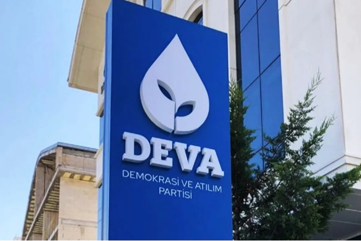 Babacan açıkladı: DEVA Partisi’nin İzmir Büyükşehir adayı belli oldu haberinin görseli