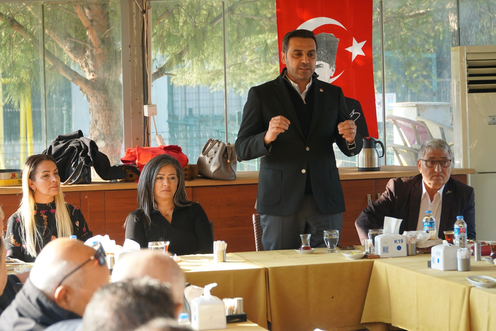 CHP Çiğli Belediye Başkan adayı Yıldız: Muhtarlarımız seçilmişlerin en değerlisi! haberinin görseli