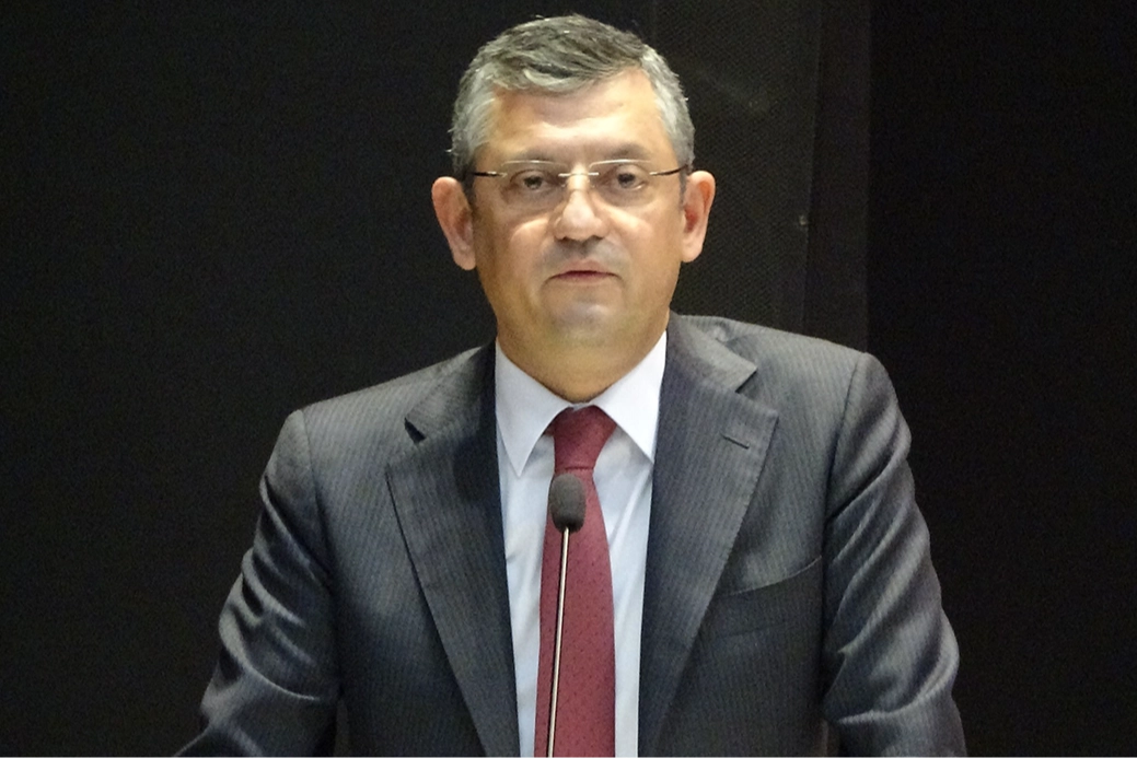 Özgür Özel: CHP ve Türkiye için önemli bir adım