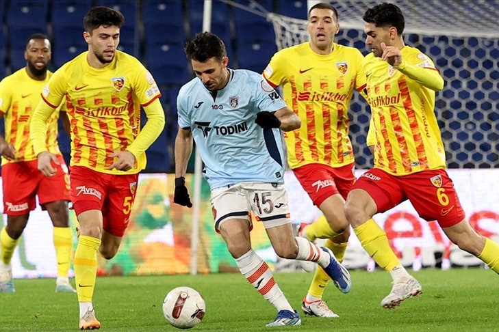 Kayserispor, deplasmanda Başakşehir'i mağlup etti haberinin görseli