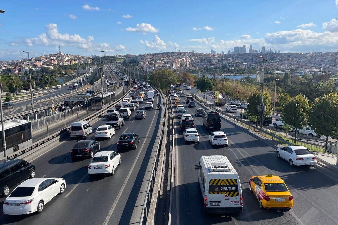 Tüm araç sahiplerini ilgilendiriyor! Zorunlu trafik sigortasında yeni dönem başlıyor