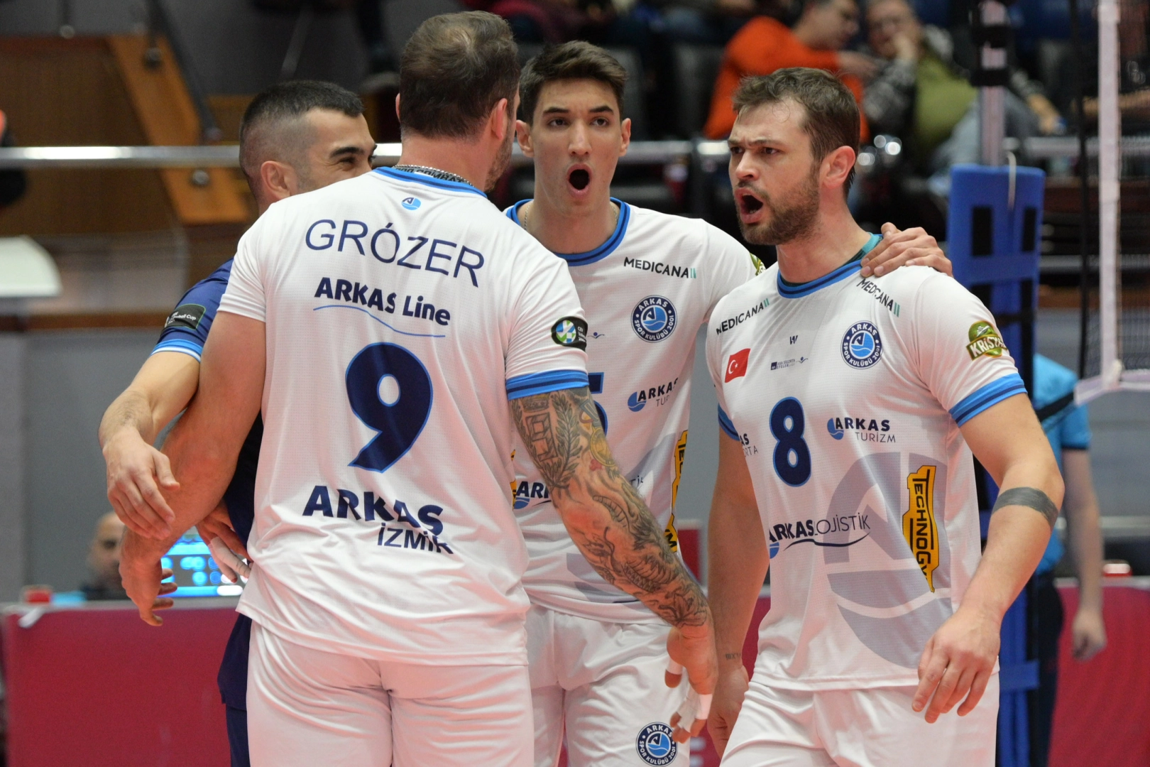 Arkas Spor play off yolunda ilerliyor 