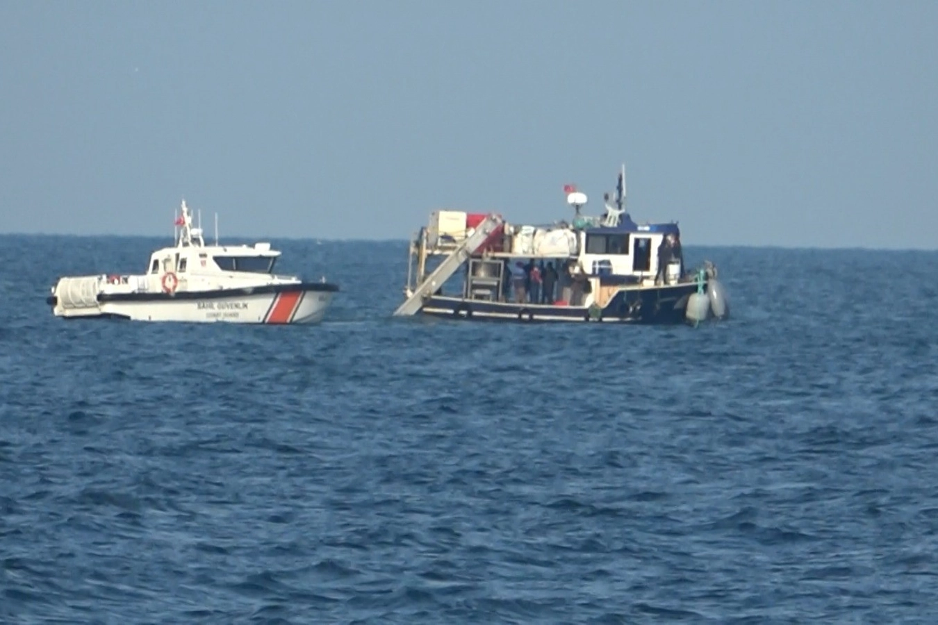 SAS komandoları da katıldı: Kayıp mürettebatı arama çalışmaları 6. gününde