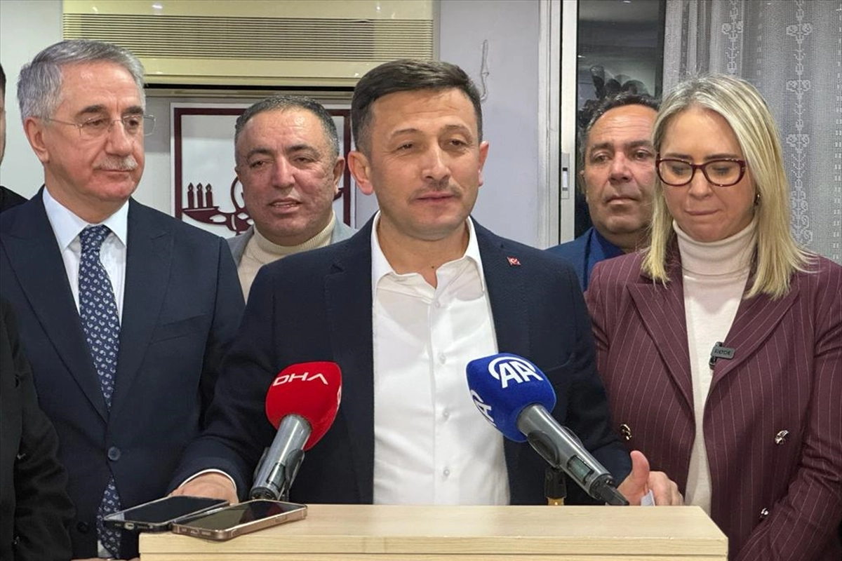 AK Parti İzmir Büyükşehir adayı Dağ'dan Ege Elazığ Dernekler Federasyonu'na ziyaret