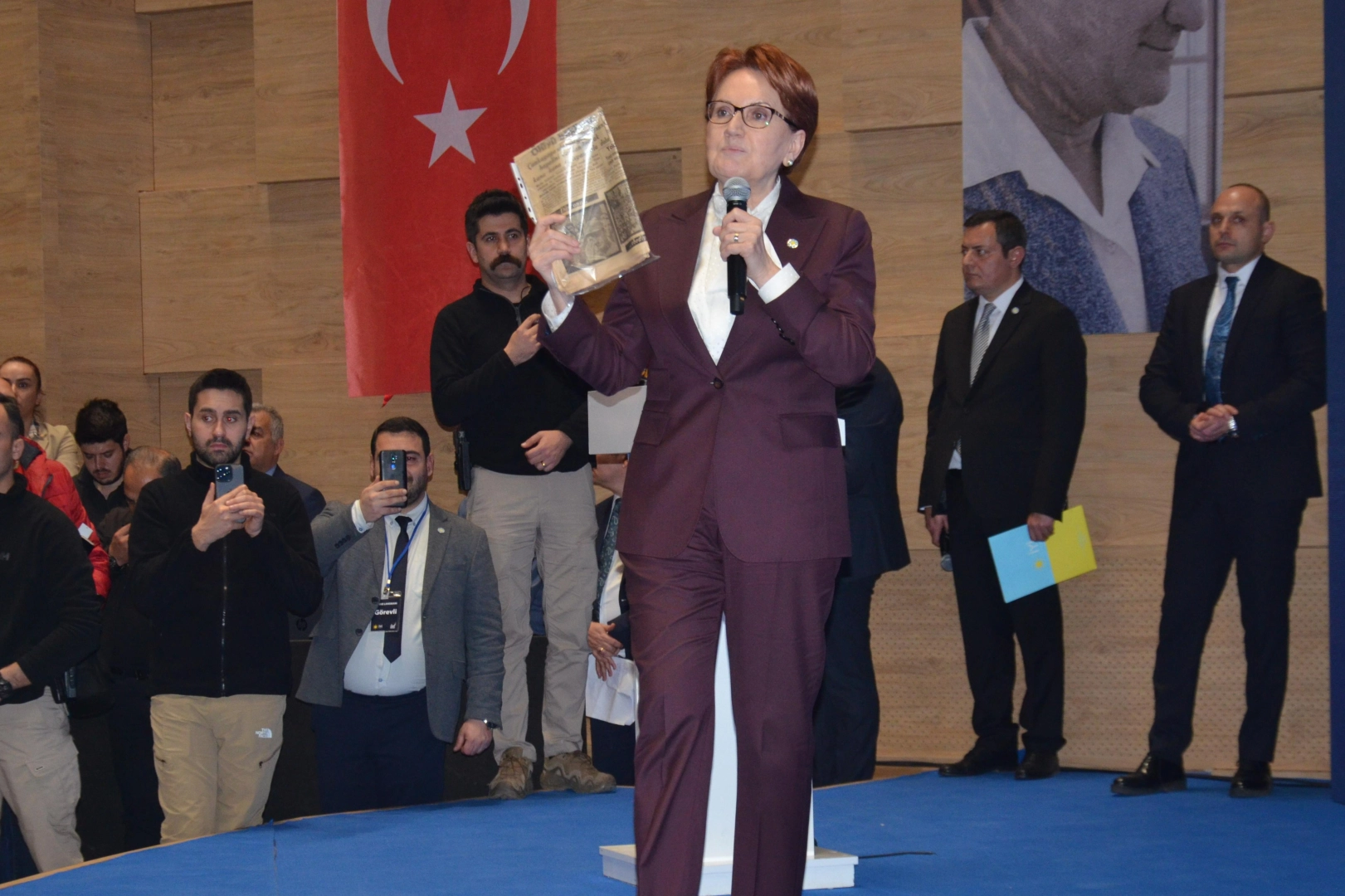 Akşener İzmir’i 2 parti için uyardı: Kazandık sanırsınız, kaybedersiniz