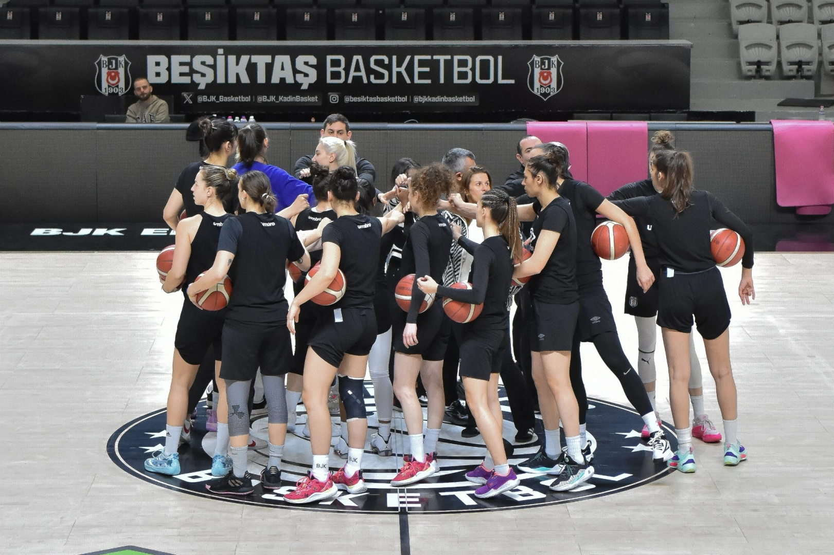 Beşiktaş- Lattes Montpellier maçı ne zaman? Nerede? Hangi kanalda? haberinin görseli