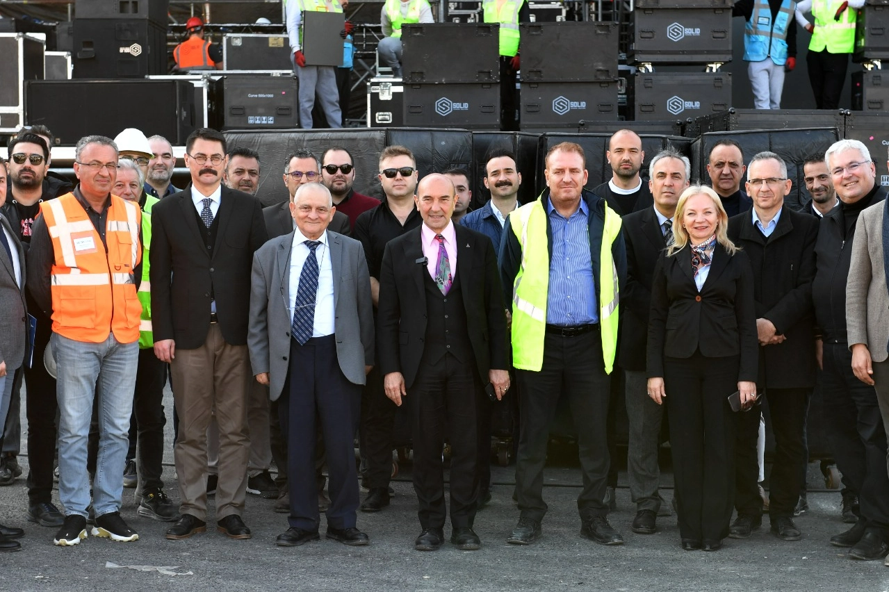 Başkan Tunç Soyer’den izmirliere Narlıdere Metrosu daveti