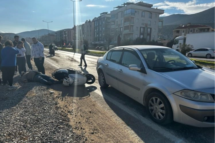 Muğla’da kaza: Otomobil ile motosiklet çarpıştı