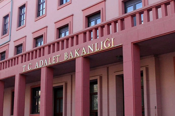 Resmi Gazete’de yayımlandı: Adalet Bakan Yardımcılığına Hurşit Yıldırım atandı