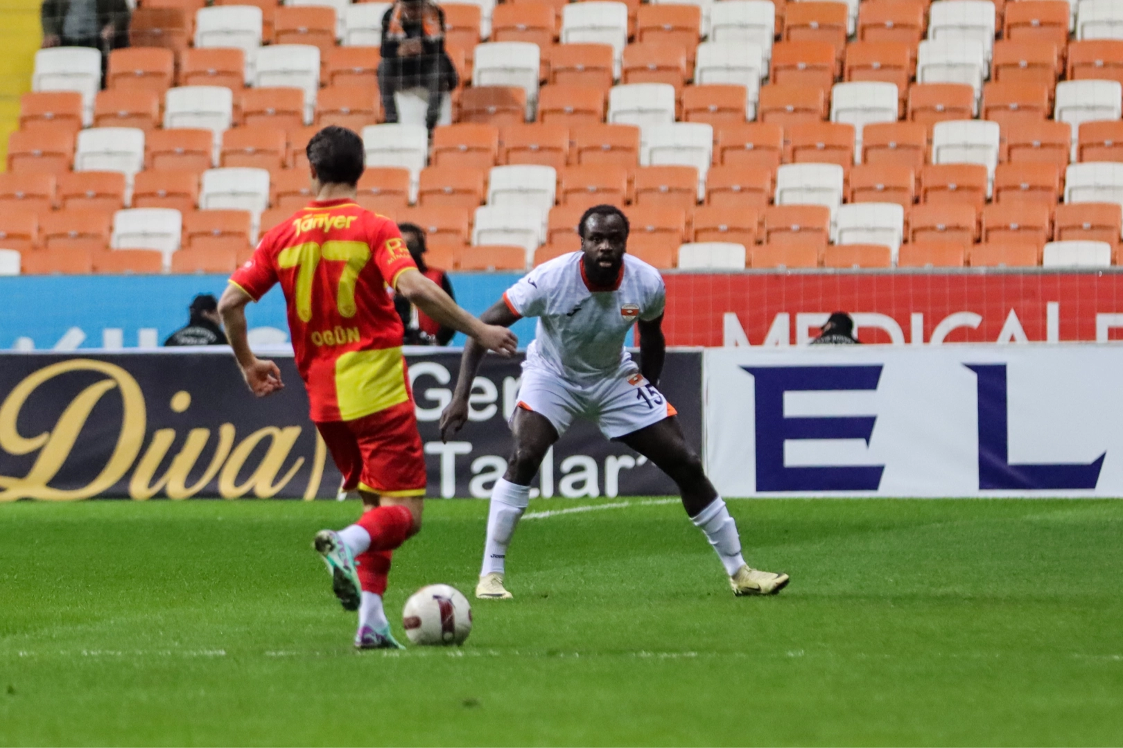 Göztepe deplasmanda rahat kazandı: Adanaspor 0-3 Göztepe