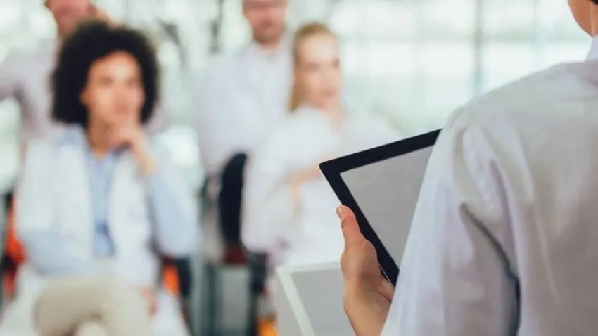 klinik destek elemanı