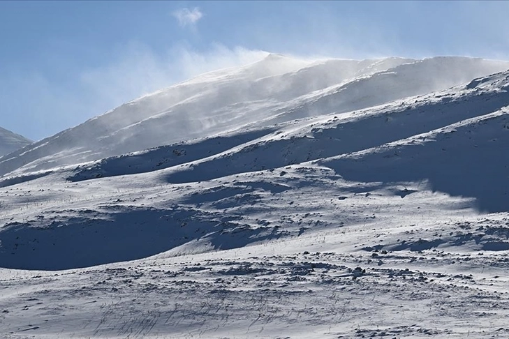 Meteoroloji uyardı: O bölgelere çığ geliyor