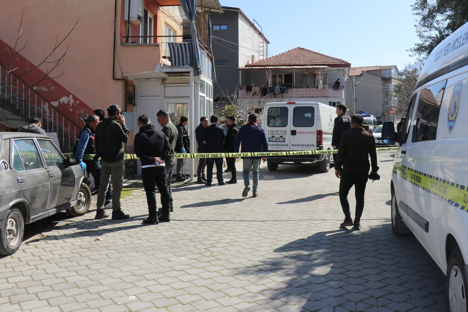 Denizli’de erkek dehşeti: Çocuklarının gözü önünde…