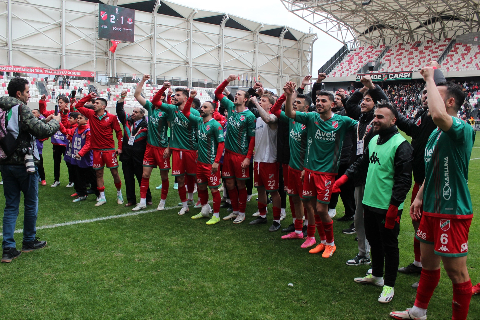 Karşıyaka, Silifke Belediyespor'u konuk ediyor  haberinin görseli